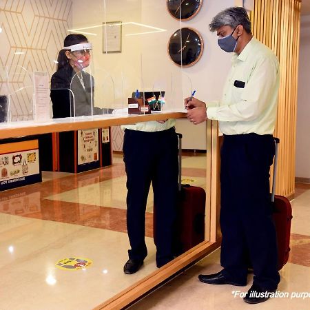 Super Oyo Hotel El Classics Srīnagar エクステリア 写真